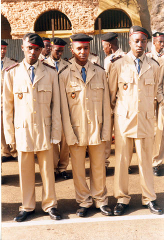 04 Avril 2005